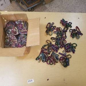 lot 2226 image: approximately 500 hematite bracelets - 10 colors