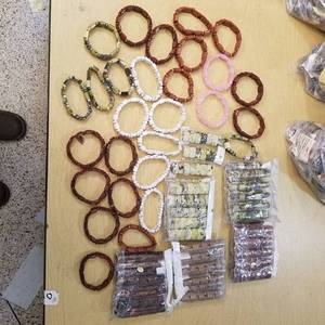 lot 2235 image: approximately 80 bracelets - assorted colors