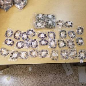 lot 2240 image: approximately 50 count 21 in beaded strands