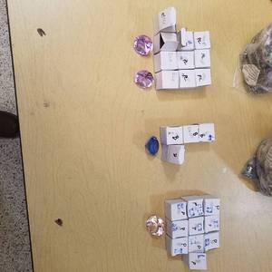 lot 2247 image: assorted jewels