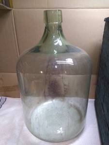 lot 11264 image: M.C.A. STD. 13 Gallon Carboy Glass Jug With Crate1952