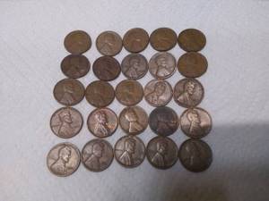 lot 11331 image: Lot of 25 Assorted Wheat Pennies #3