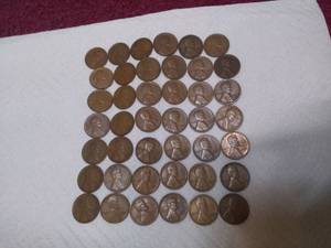 lot 11333 image: Lot of 42 Assorted Wheat Pennies D Mint Mark