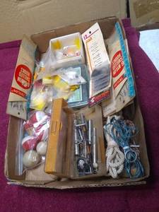 lot 11360 image: Assorted Lot of Vintage Fishing Tackle #3