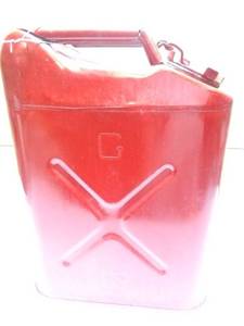 lot 11409 image: Vintage 5 Gallon Fuel Can USMC 1979