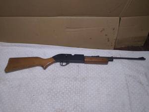 lot 11428 image: Vintage Power Master 760 Pump Air Rifle BB Gun