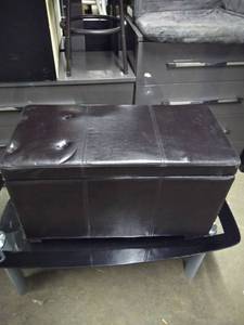 lot 3551 image: Nice Faux Leather Storage Bench