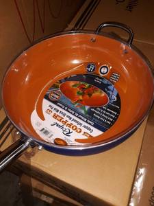 lot 23515 image: Royal Copper Wok Nonstick Dishwasher Safe Oven Pfoa-free Cookware 12-inch Dining