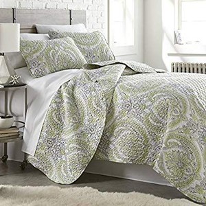 lot 23551 image: Southshore Fine Linens - The Pure Melody Collection - Quilts Sets, 3 Piece Set, FullQueen, Green