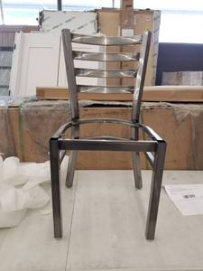 lot 3876 image: (2) Metal Chairs