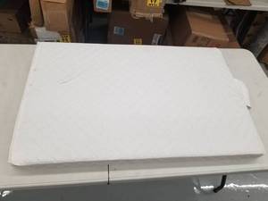 lot 3898 image: Crib Mattress