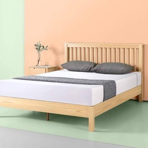 lot 3912 image: Zinus Farmhouse Wood Platform Bed
