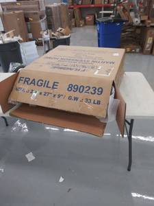 lot 3986 image: End Table
