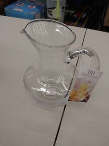 lot 1055 image: Heritage Home home essentials glass pitcher