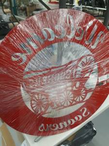 lot 2750 image: Welcome Sooners Circle Red sign metal