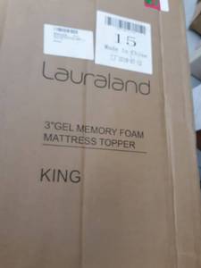 lot 2917 image: Lauraland Mattress Topper Gel infused Memory Foam Mattress Topper 3 in King