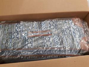 lot 2921 image: Nicole Miller New York Taylor 24 Expandable Spinner Suitcase 24 Blue