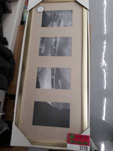 lot 2778 image: Picture frame 5x24
