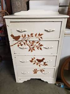 lot 113 image: Small White Vintage Dresser with Painted Design
