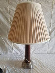 lot 1027 image: Lot of 2 Vintage Wooden Lamps