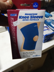 lot 7916 image: Neoprene Knee sleeve open patella- New in box- Size- L