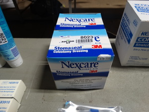 lot 8023 image: 2 boxes Nexcare stomaseal colostomy dressing