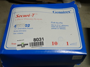 lot 8031 image: Securi-T 1 piece Ostomy system in package-