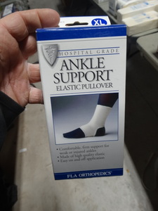 lot 8062 image: FLA Orthopedics ankle support elastic pullover Size- XL- New in box