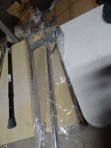 lot 8152 image: New arm canecrutches