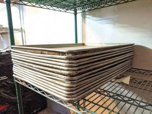 lot 5596 image: (14) Sheet Pans