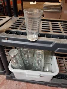 lot 5681 image: Tub of 12oz Glasses