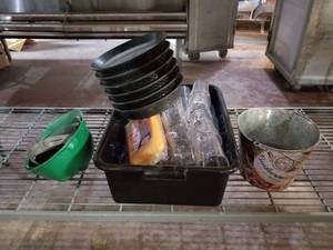 lot 5693 image: Various Glassware, Serving Trays