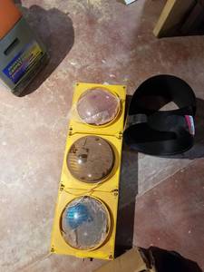 lot 5718 image: Traffic Light