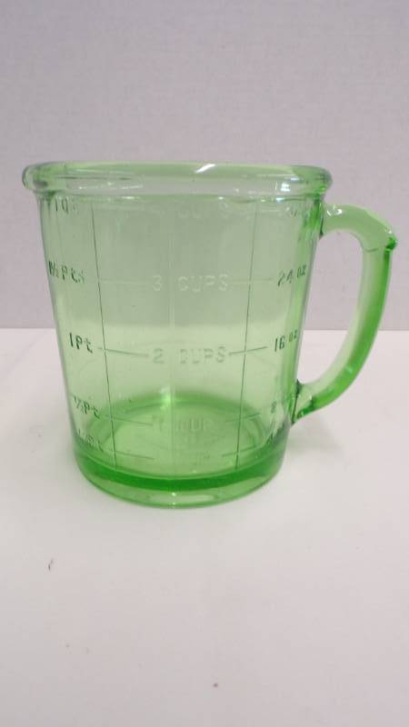 Vintage Vaseline 2 Cup Measuring Cup Pitcher Uranium Green Depression Glass