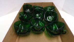 lot 5166 image: Forest Green Cups