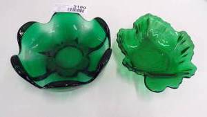 lot 5180 image: Misc. Green Glassware