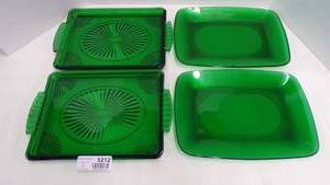 lot 5212 image: Forest Green Glassware