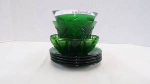 lot 5221 image: Forest Green Glassware