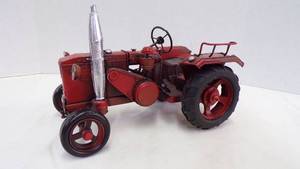 lot 5241 image: Tin Tractor