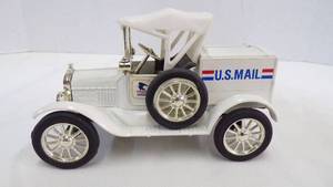 lot 5248 image: Ertl Die Cast 1918 Ford Model T US Mail Bank