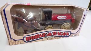 lot 5252 image: Ertl Die Cast Horse and Wagon Coin Bank