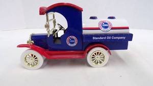 lot 5254 image: Gearbox 1912 Ford Model T Delivery Car Standard Oil Company Bank