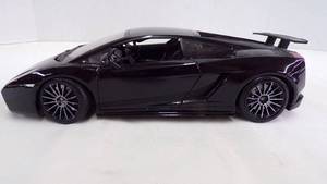 lot 5281 image: Maisto Lamborghini Gallardo Superleggera Die Cast