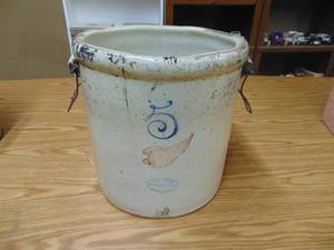 lot 5318 image: 5 Gallon Red Wing Crock