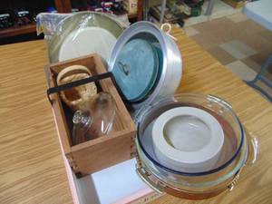 lot 5326 image: Burner Covers, Baskets, Casserole Dishes