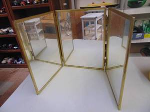 lot 5329 image: 3 Vintage Folding Mirrors