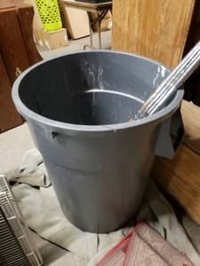 lot 2588 image: Trash Can with 4 Metro Rack Poles