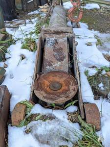 lot 5832 image: 20 Ton Air Jack l