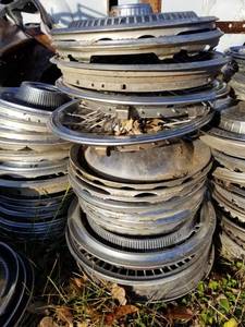 lot 5839 image: Pile Of Antique Hub Caps