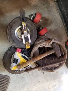 lot 5860 image: Casters, Tools, Metal Parts